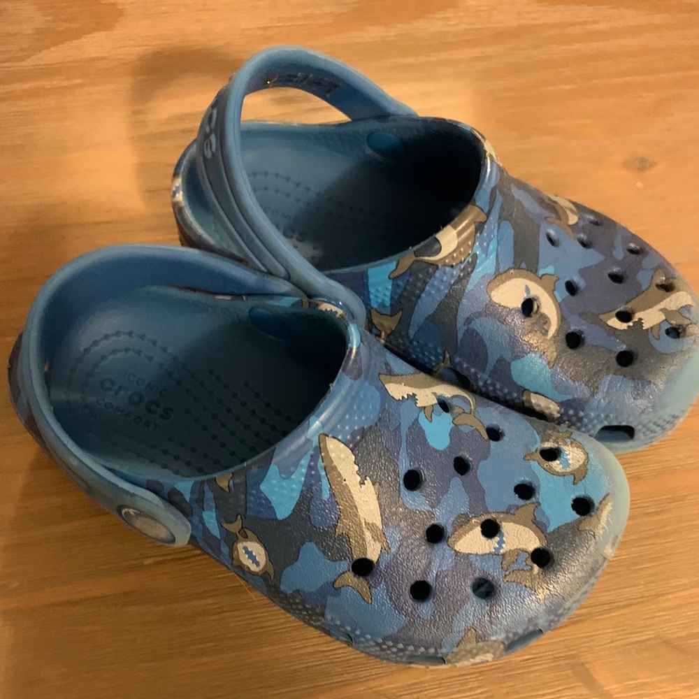 Shark camo crocs